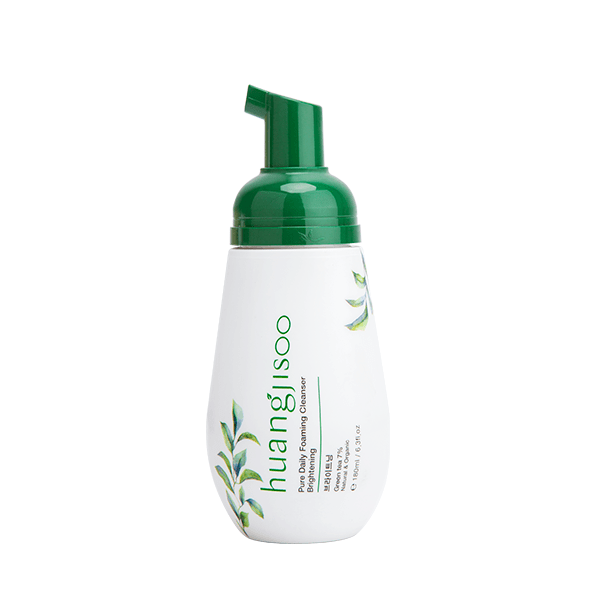 Huangjisoo- Pure Daily Foaming Cleanser za posvijetljivanje